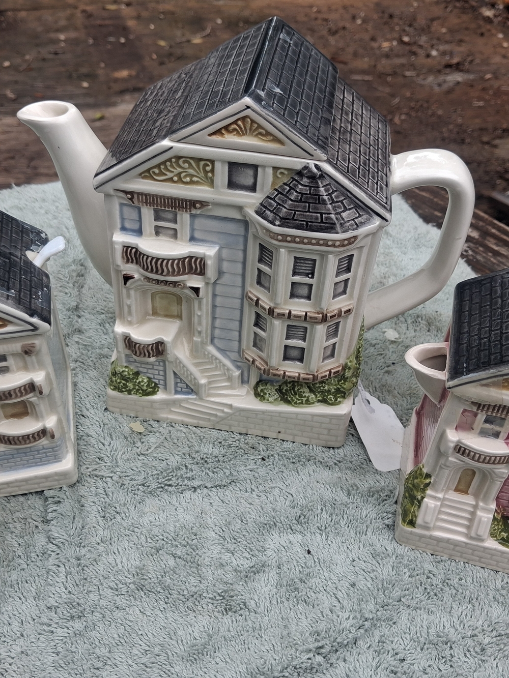 Otagiri Blue and White Victorian House Ceramic Teapot